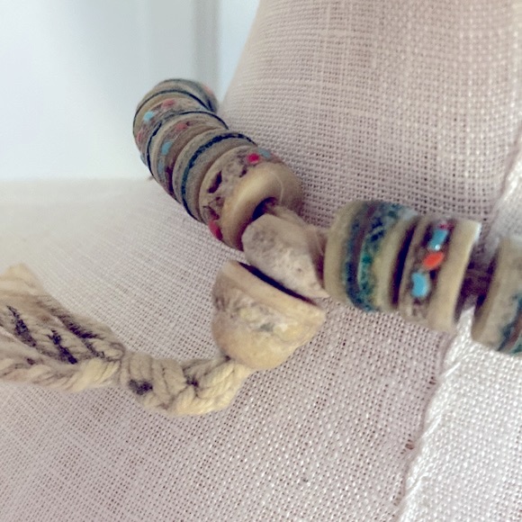 Beautiful African bead necklace - Picture 5 of 6